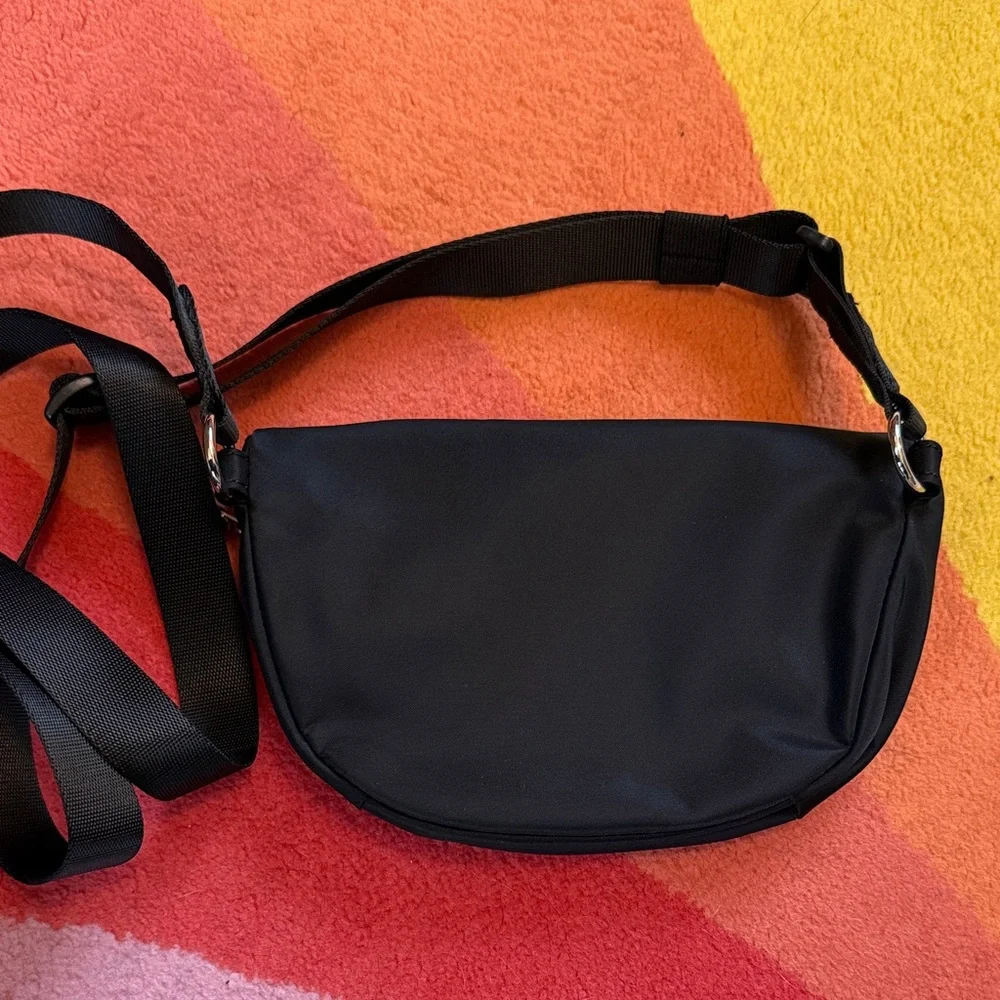 Lululemon All Night Festival Bag Micro - Like New Condition - Picture 2 of 3